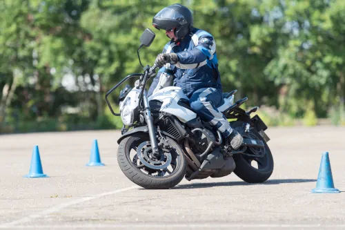 Motorrijbewijspoint Zaltbommel motor rijtest